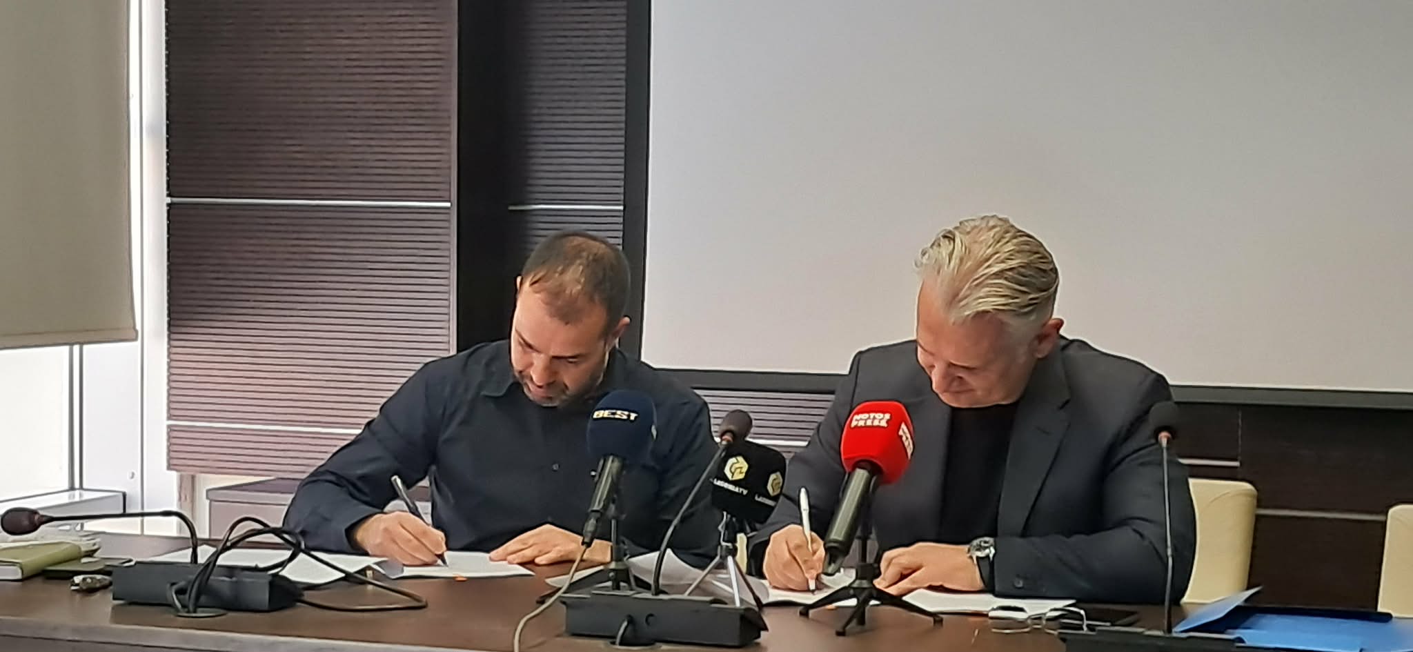 Υπογραφή Προγραμματικής Σύμβασης με την Περιφέρεια Πελοποννήσου για την κατασκευή  του 6ου Δημοτικού και του 7ου Νηπιαγωγείου Σπάρτης