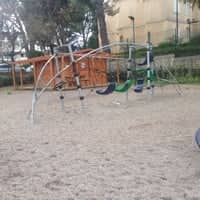 Βανδαλισμοί στο πάρκο της Ευαγγελίστριας στη Σπάρτη