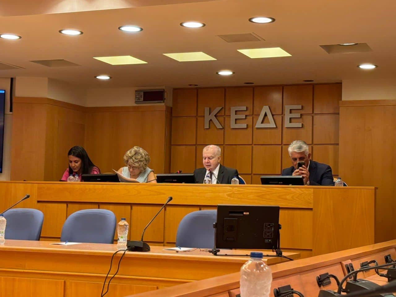 Ο Δήμαρχος Σπάρτης Μιχάλης Βακαλόπουλος στη συνεδρίαση της Επιτροπής Τουριστικής Ανάπτυξης της ΚΕΔΕ